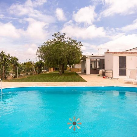 Agriturismo Tenuta Margherita Torre Lapillo Exteriér fotografie